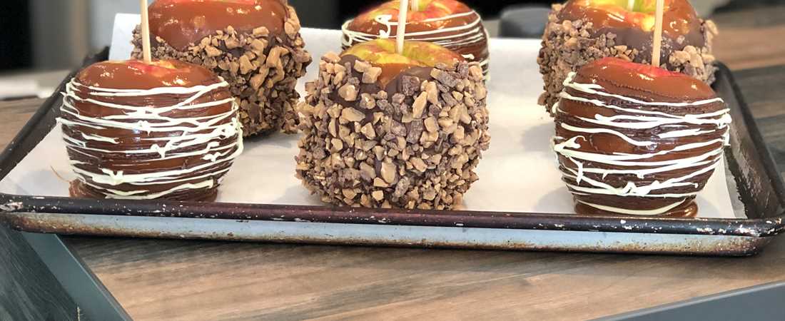 caramel apples